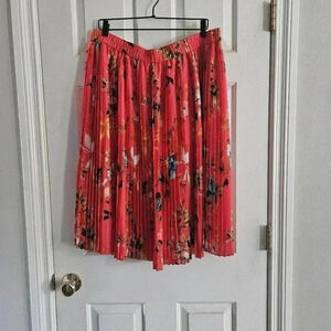 Liz Claiborne pleated midi skirt